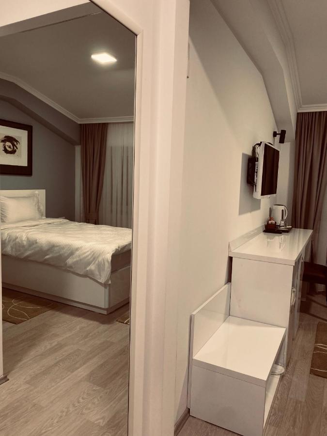 Hotel Callisto Πρίστινα Εξωτερικό φωτογραφία
